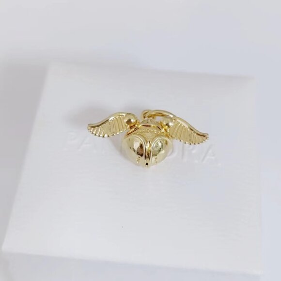 Pandora Harry Potter, Golden Snitch Pendant Gold Plated with box - Picture 7 of 9